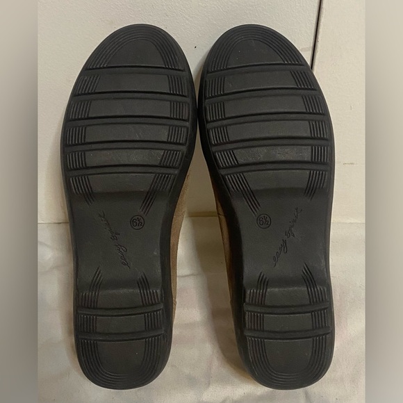 Easy Spirit Women's Karin Slip-On Loafer Taupe Size 6.5 - Picture 4 of 5